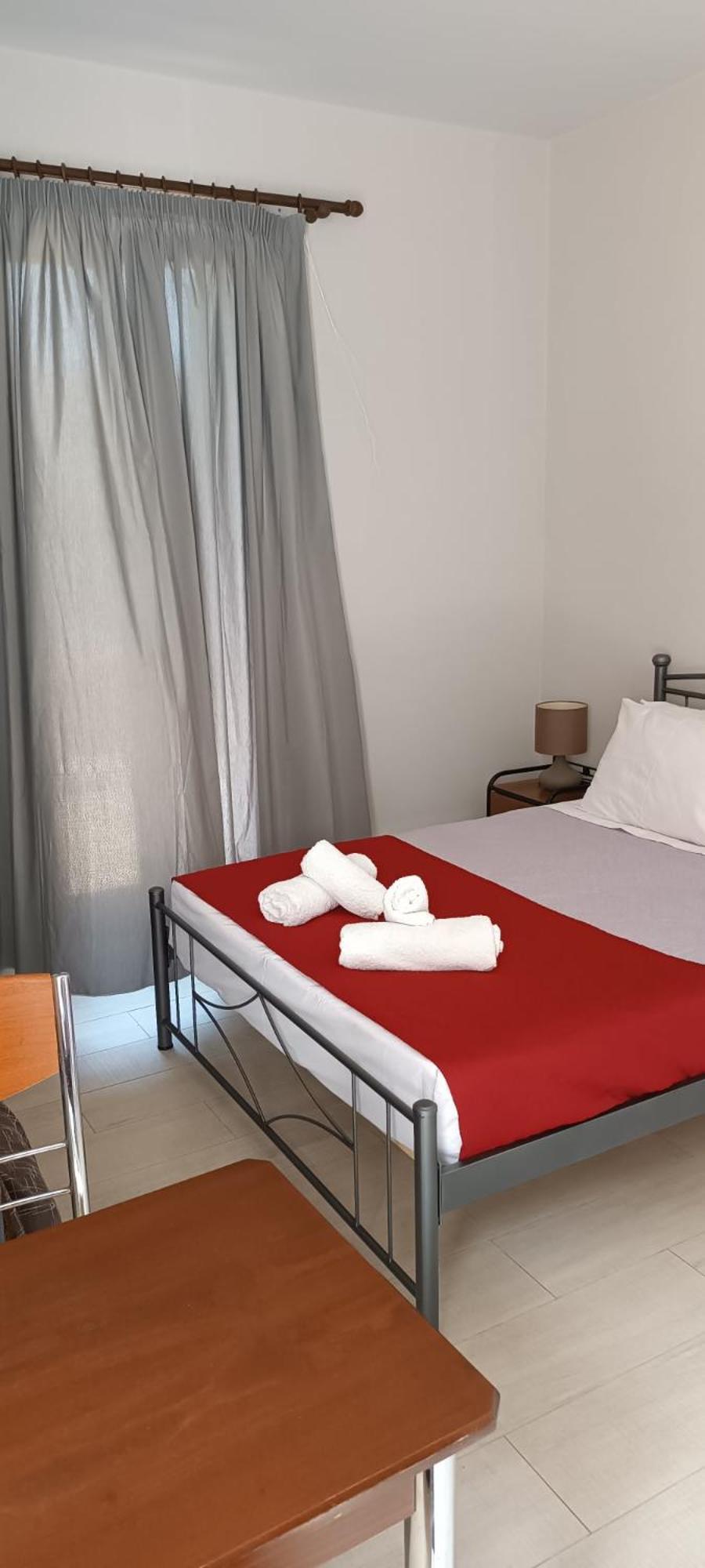 Andros Guesthouses Δωμάτιο φωτογραφία