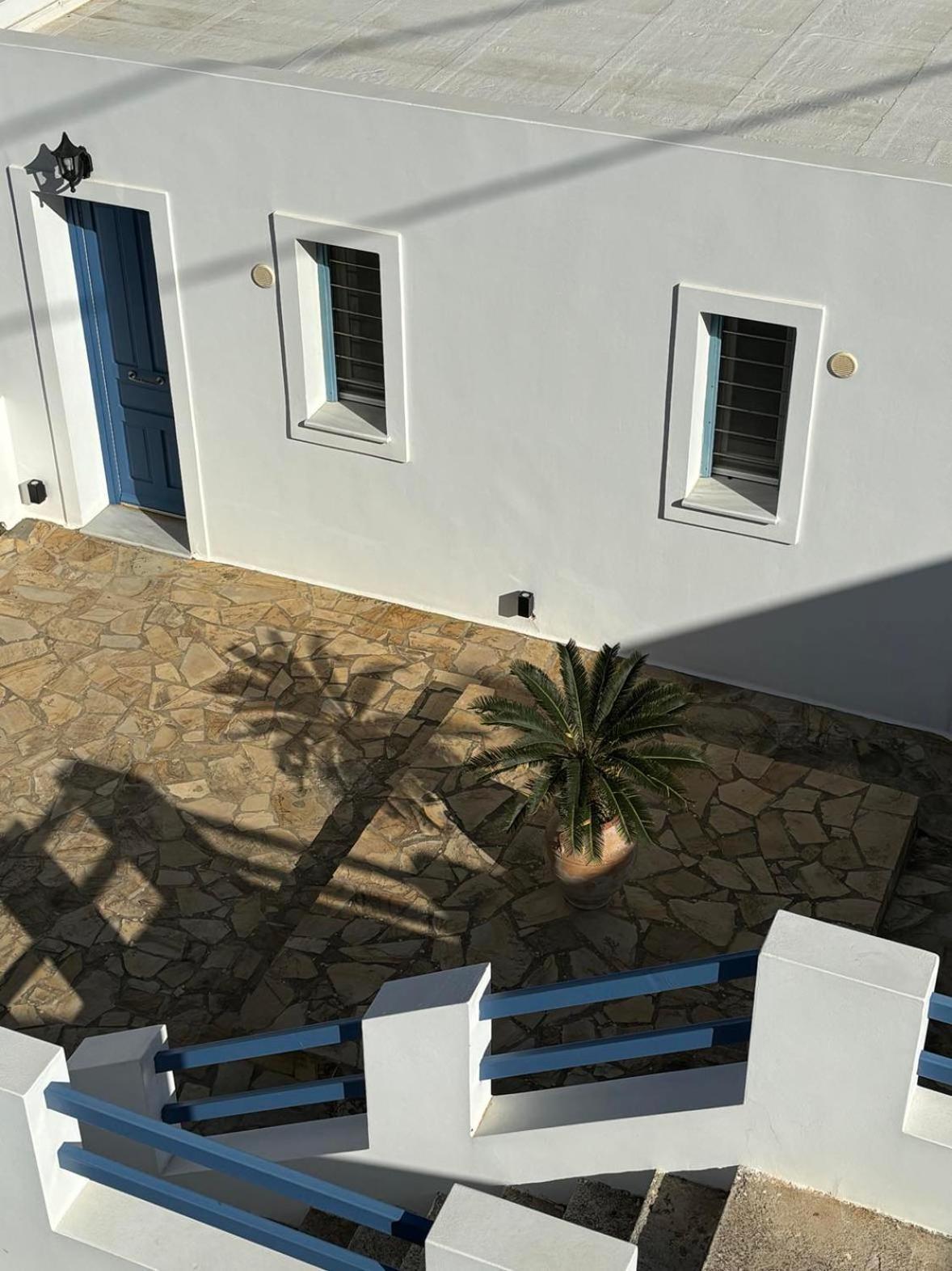 Andros Guesthouses Εξωτερικό φωτογραφία