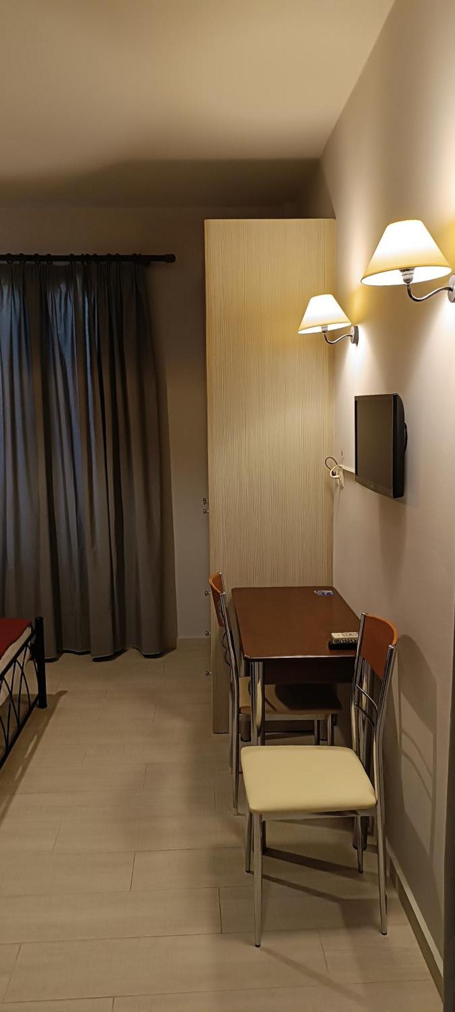 Andros Guesthouses Εξωτερικό φωτογραφία